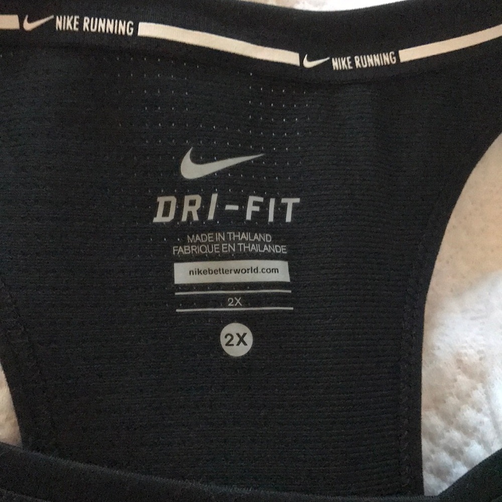 Black Nike Razor Back Tank - Picture 2 of 2